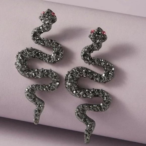 Punk Long Black Snake Earrings Jewelry Ear Stud Handmade Crystal Stud Earrings - Picture 8 of 8